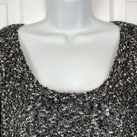 Gap Black/White Round Neck Hi Low Sweater Size M - Picture 2 of 9
